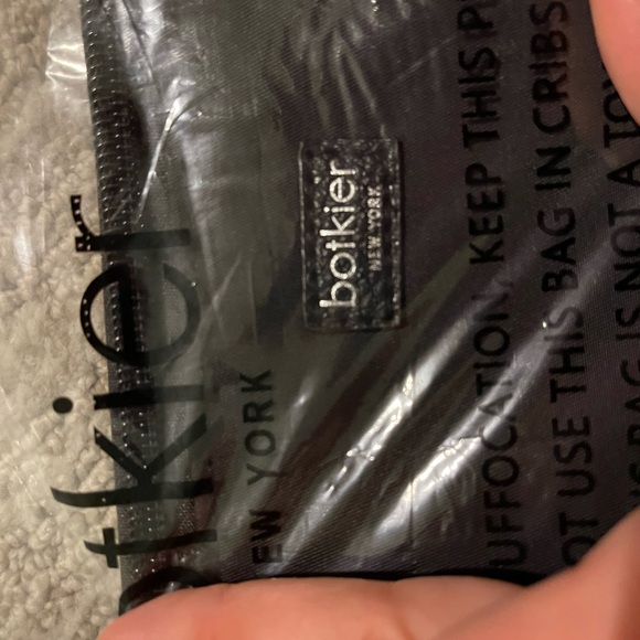 BRANDNEW Botkier New York Tote - Picture 9 of 11